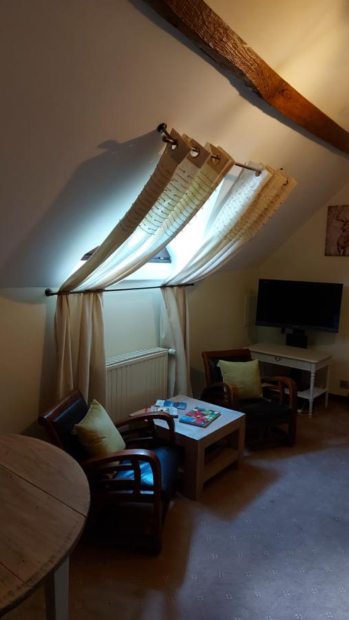 Les 3 Roses Bed and Breakfast Anjouin Εξωτερικό φωτογραφία