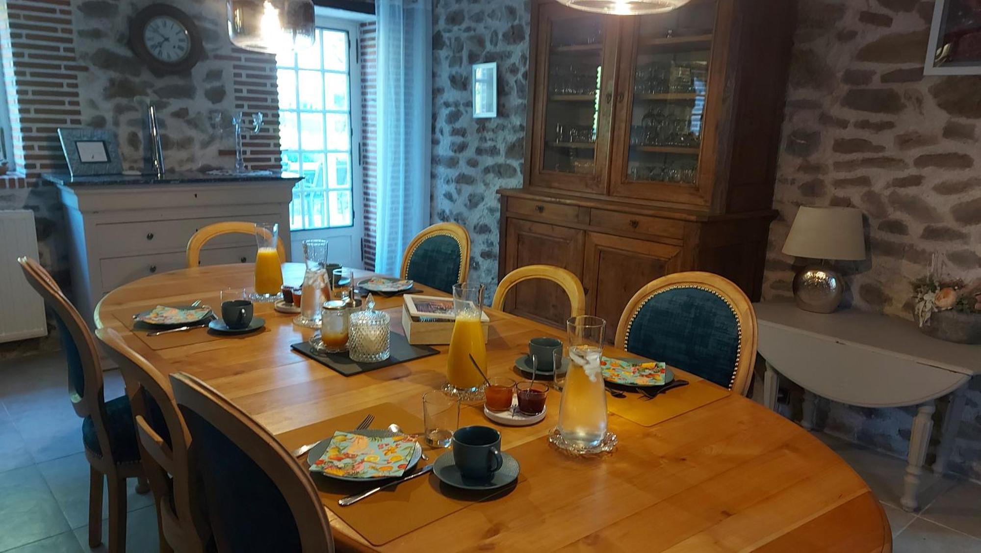 Les 3 Roses Bed and Breakfast Anjouin Εξωτερικό φωτογραφία